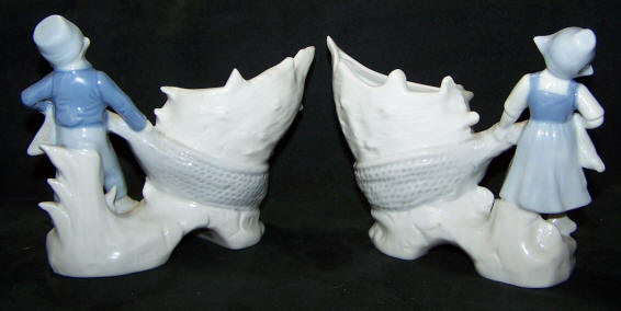 2112-vases-conch-shell-kids-net-back view
