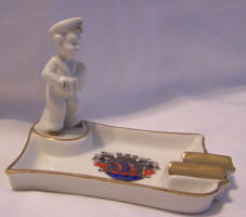 4080-ashtrays-sailor-boy-accordian-side