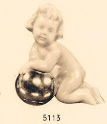 5113 cherub reclining on ball