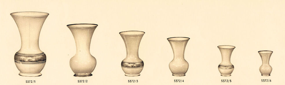5372 Vases