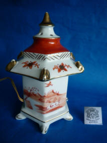 5604-lamps-pagoda-perfume-lamp