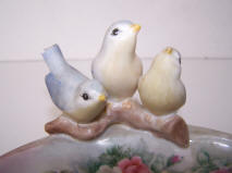 5754-ashtrays-bird-trio-closeup