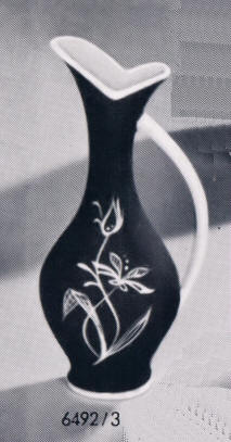 6492/3 Pitcher Vase