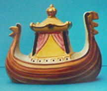 6565 Dragon Boat Perfume Lamp