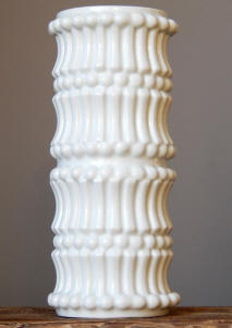 7841 Op art raise releif pattern vase