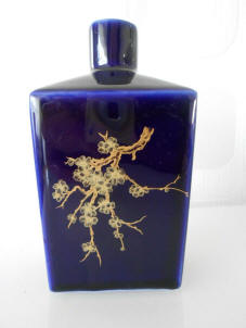 Vases-cobalt-blue-gold-beataro2400