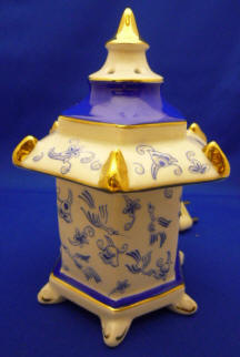 Pagoda Perfume Lamp