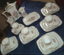 Tea Rose Tableware Set