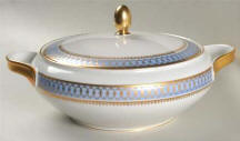 Blue Pageant Round Covered Dish
