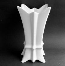 8 point white star vase