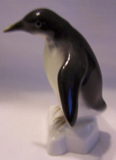 4530-birds-penguin-side-2