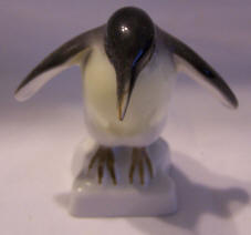 4530-birds-penguin