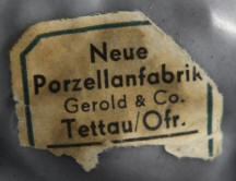 6758Neue Porzellanfabrik Gerold & Co. Tettau Paper Seal