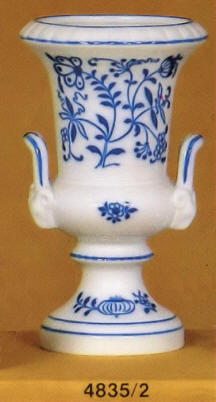 4835/2 Blue Onion Urn/Vase